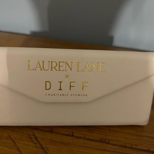 Diff Lauren Lane Cat Eye tortoise shell sunglasses